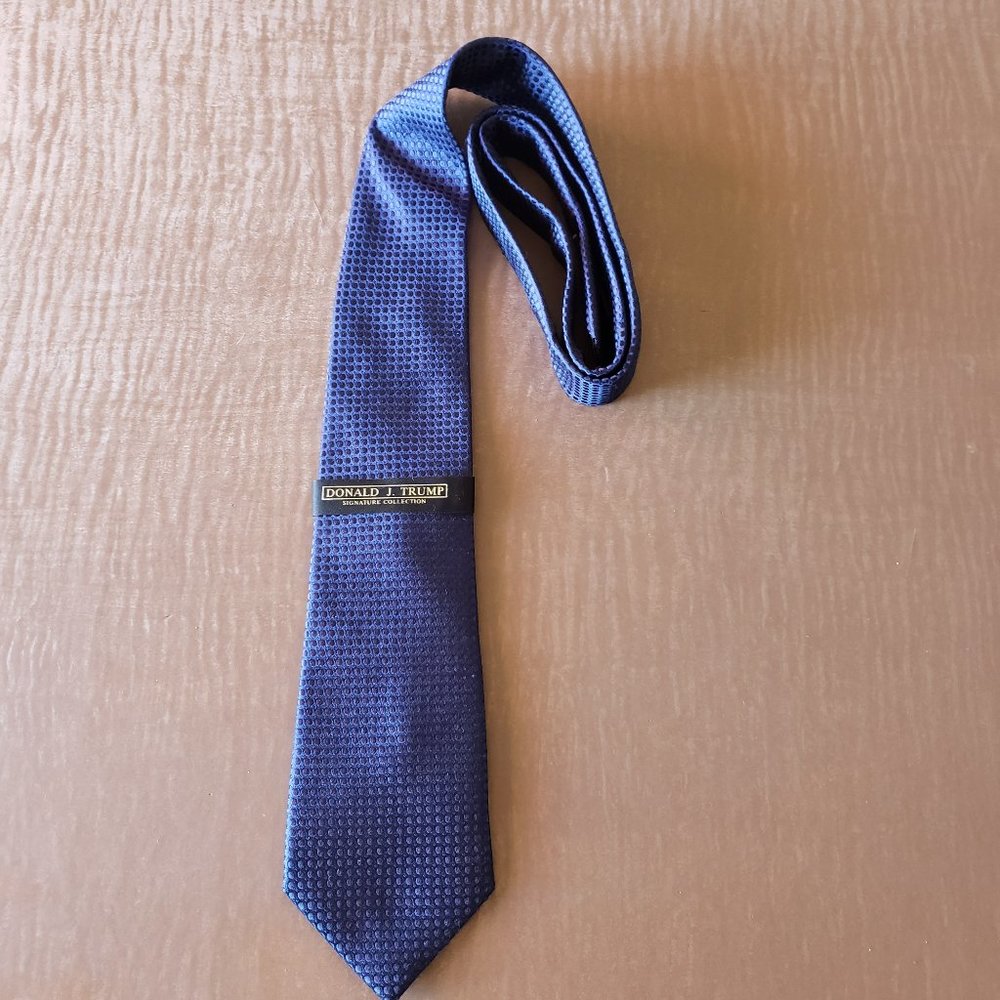 Donald J. Trump Collection New Silk Necktie